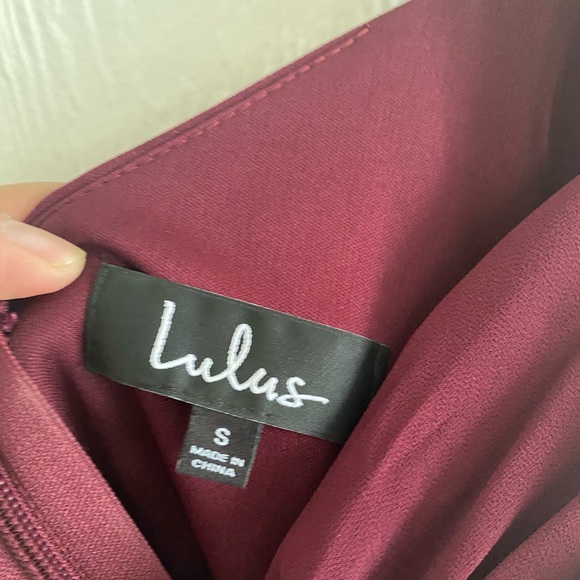 Lulus Make Me Move Burgundy Maxi Dress: Size SMALL - Picture 6 of 11